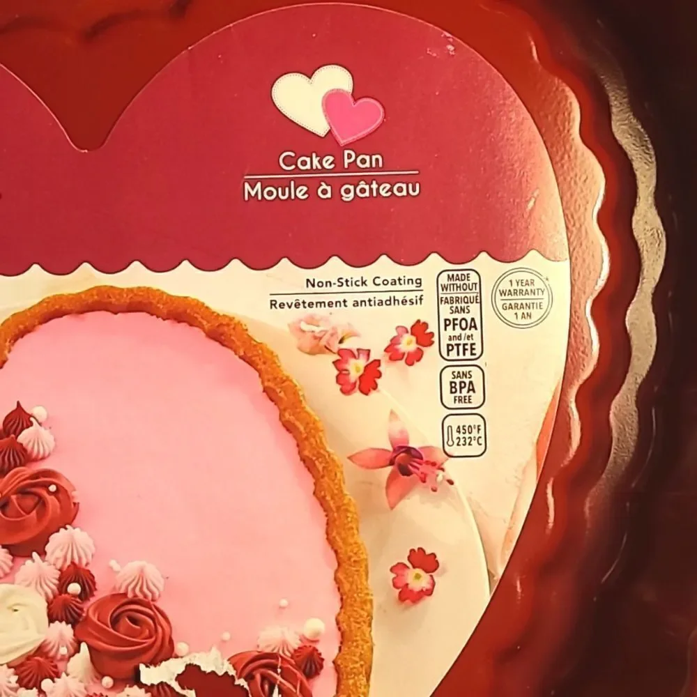 Trudeau Red Heart-Shaped Cake Pan, NWOT
